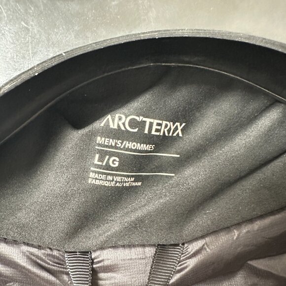 Men's Black Arc'teryx Hooded Down Jacket Size L - Picture 6 of 12